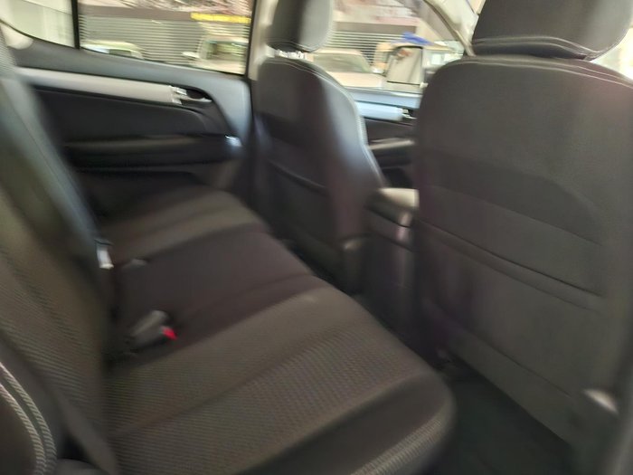 2017 Isuzu MU-X LS-U