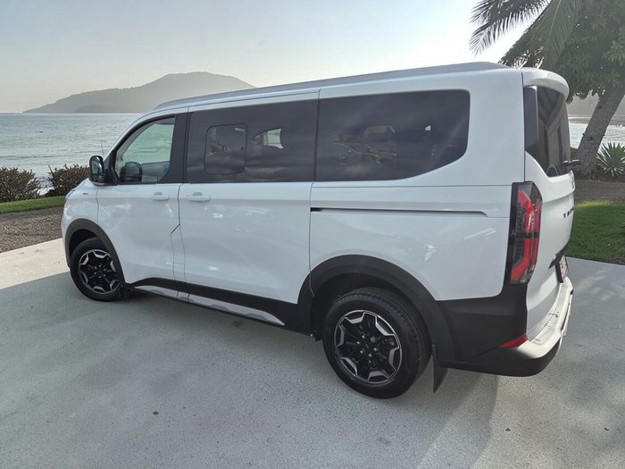 2024 Ford Tourneo Active
