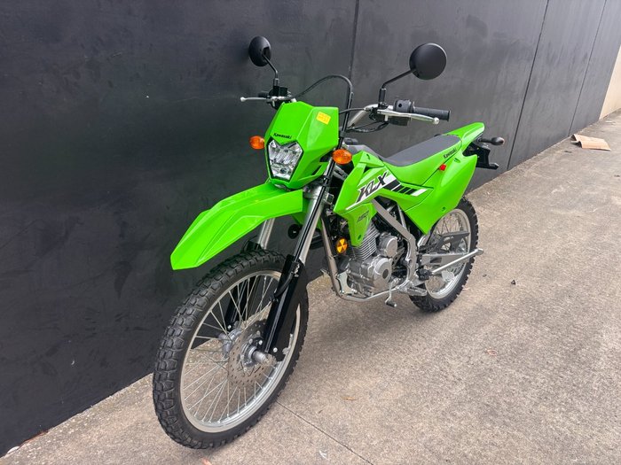 2025 Kawasaki KLX150 GREEN