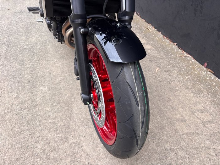 2026 Kawasaki Z650 RS BLACK