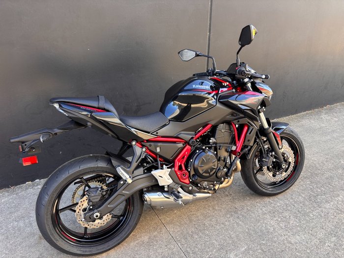 2026 Kawasaki Z650 RS BLACK