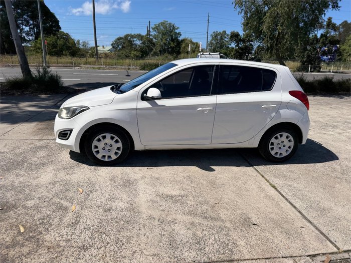 2012 HYUNDAI i20 ACTIVE PB MY12 White