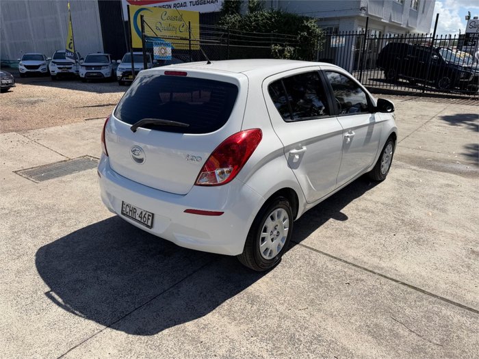 2012 HYUNDAI i20 ACTIVE PB MY12 White