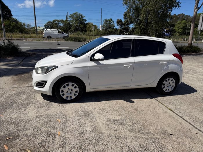 2012 HYUNDAI i20 ACTIVE PB MY12 White