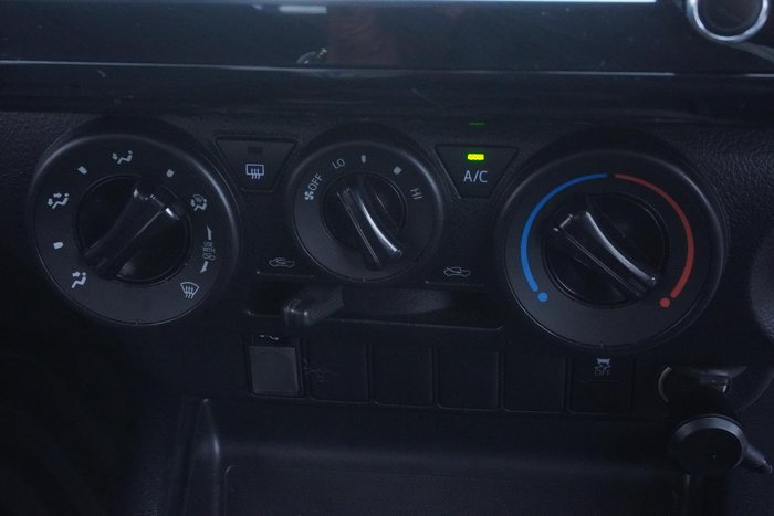 2022 Toyota Hilux Workmate