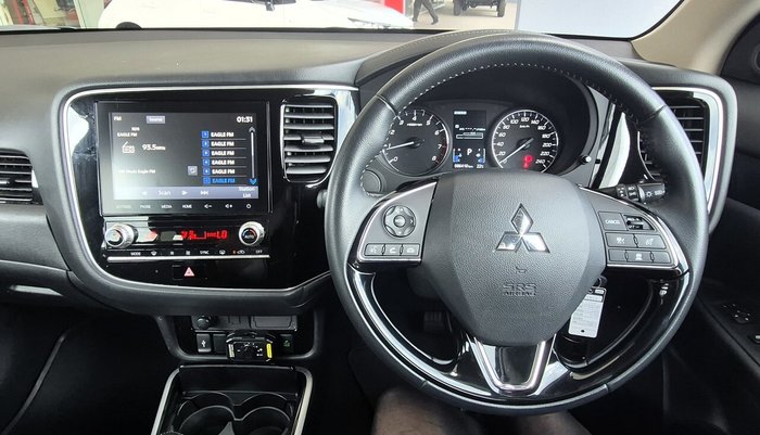 2020 Mitsubishi Outlander ES