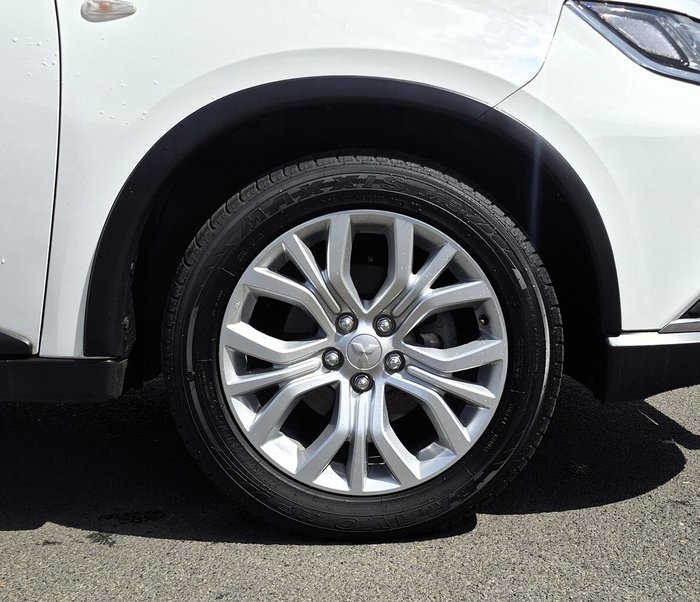 2020 Mitsubishi Outlander ES