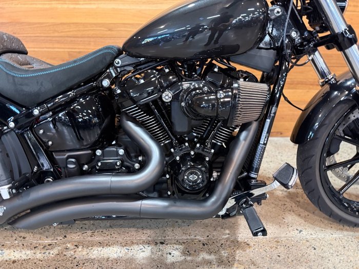 2018 HARLEY-DAVIDSON FXBRS BREAKOUT