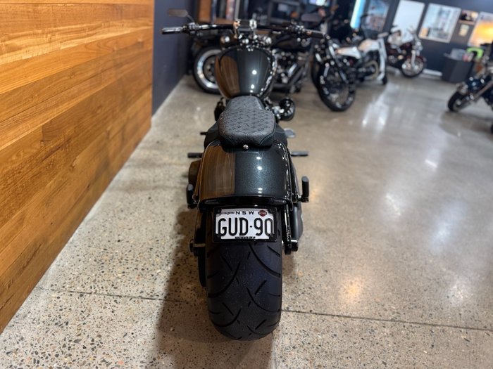 2018 HARLEY-DAVIDSON FXBRS BREAKOUT