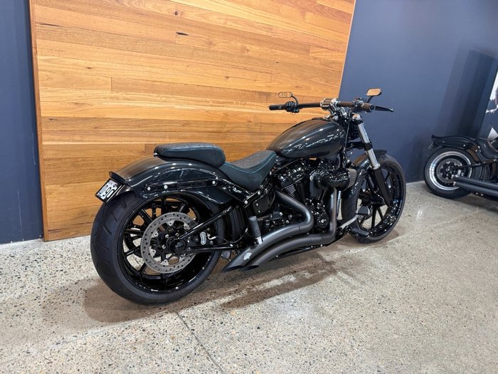 2018 HARLEY-DAVIDSON FXBRS BREAKOUT
