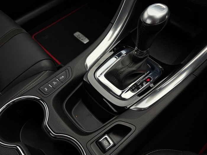 2017 Holden Ute SS V Redline