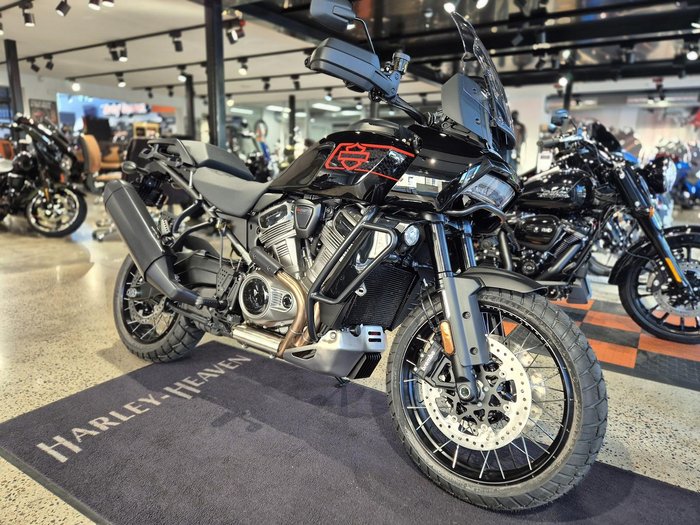2026 Harley-Davidson Pan America 1250 Special Pan America Black