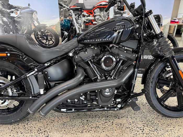 2024 Harley-Davidson Street Bob 114 (FXBBS) Softail Black