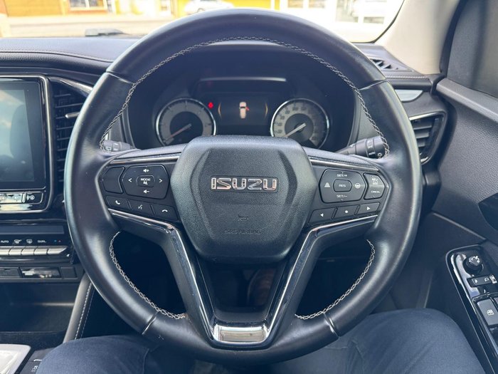 2021 Isuzu MU-X LS-U MY21 4x2 Mineral White