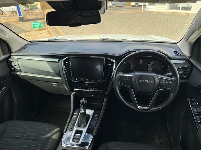 2021 Isuzu MU-X LS-U MY21 4x2 Mineral White