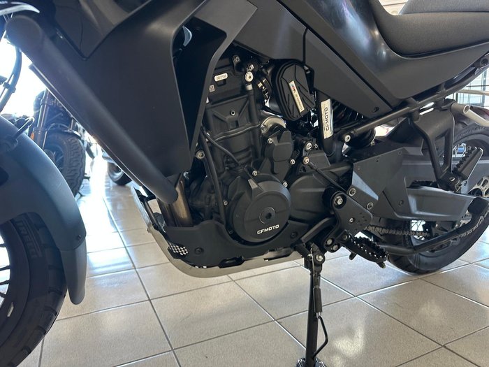2024 CFMOTO 800MT Explore MT Black