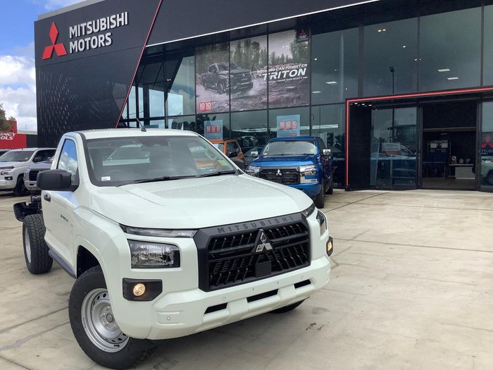 2025 Mitsubishi Triton