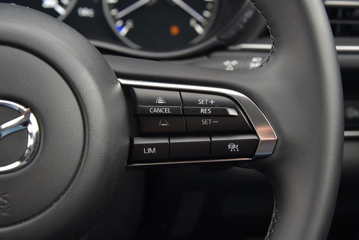 2025 Mazda CX-30 G20 Evolve
