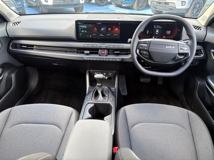 2025 Kia K4 S