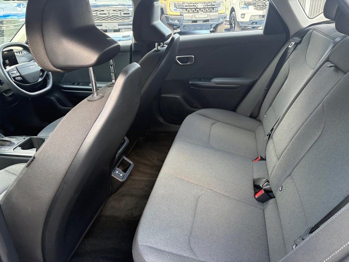 2025 Kia K4 S
