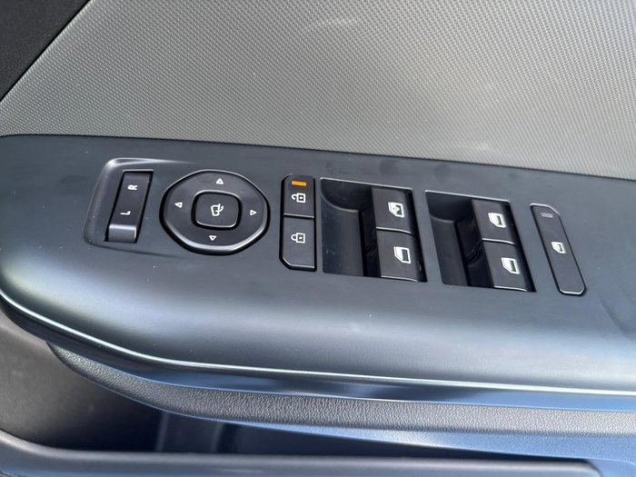 2025 Kia K4 S