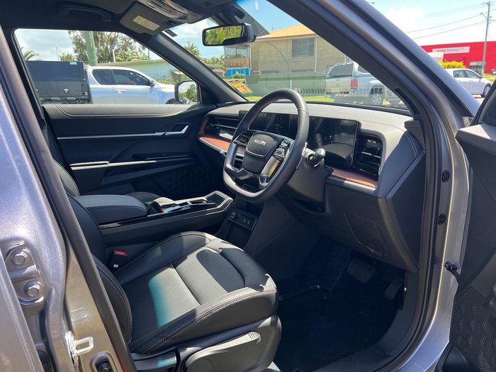 2025 KGM Torres Hybrid K40