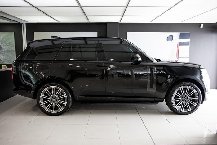 2023 Land Rover Range Rover P530 HSE