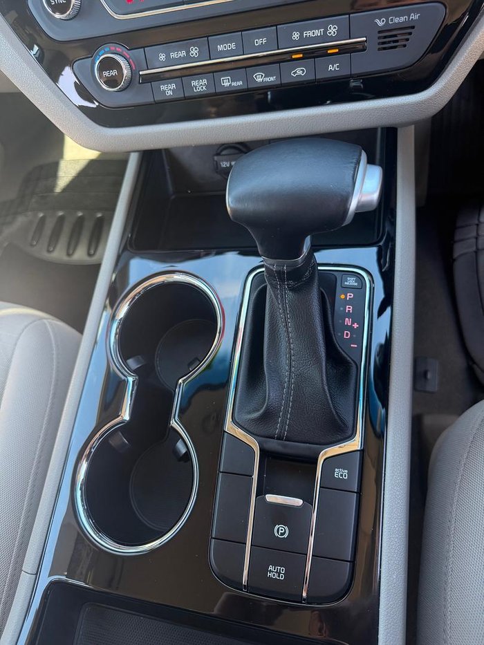 2020 Kia Carnival Si