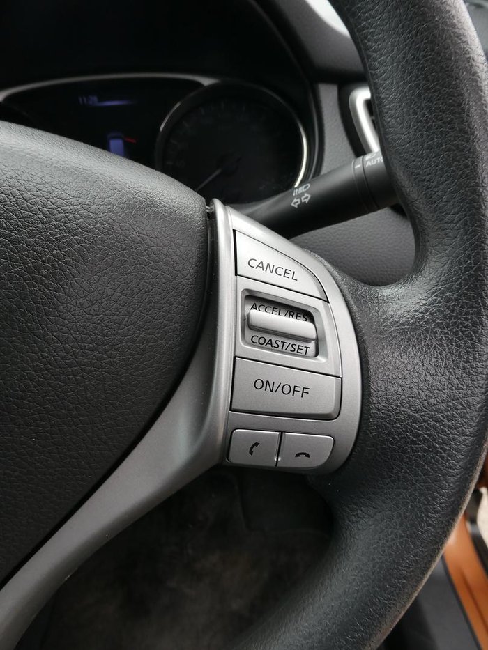 2015 Nissan X-TRAIL ST