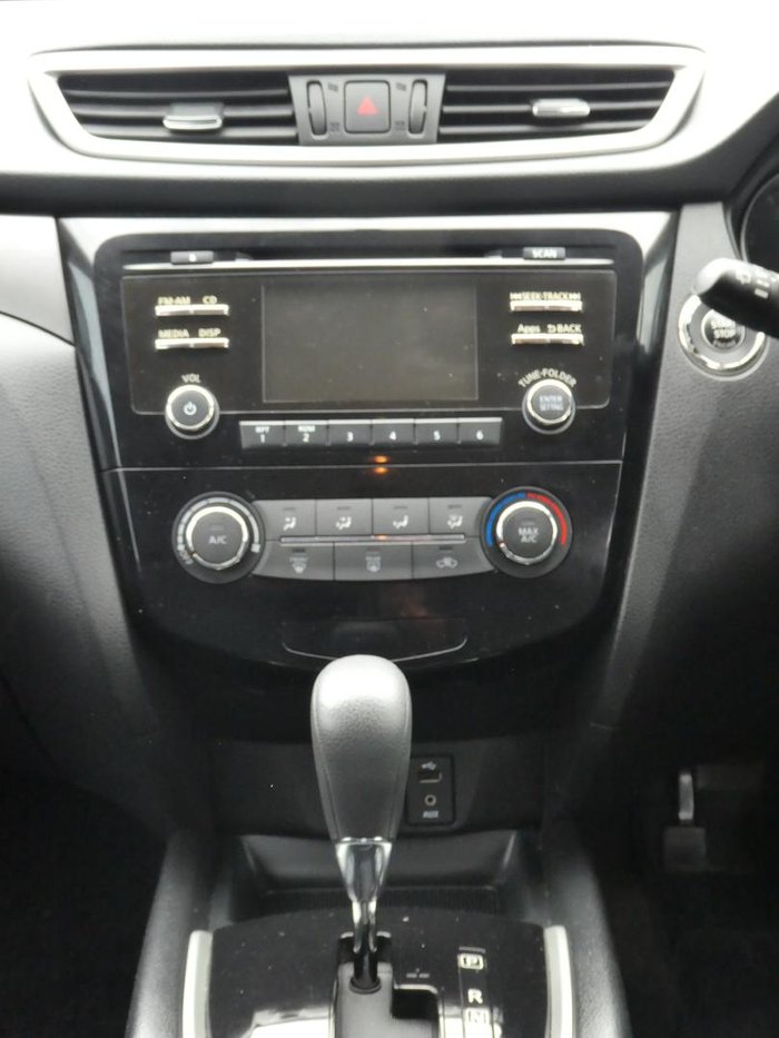 2015 Nissan X-TRAIL ST