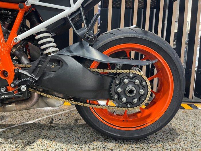 2017 Ktm 1290 SUPER DUKE R White/Grey