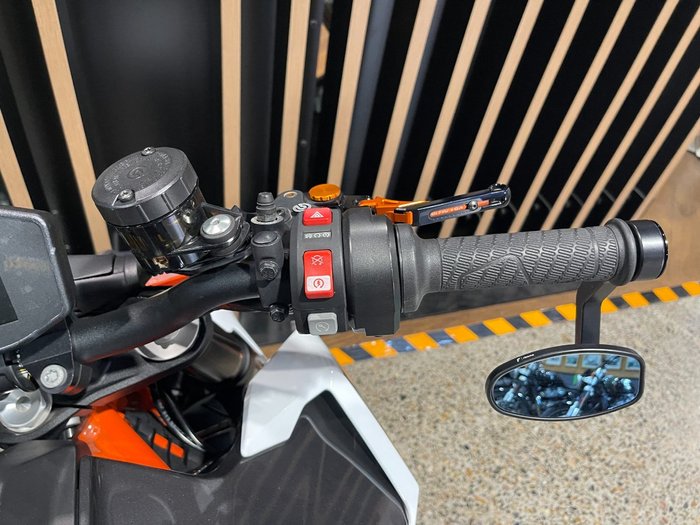 2017 Ktm 1290 SUPER DUKE R White/Grey