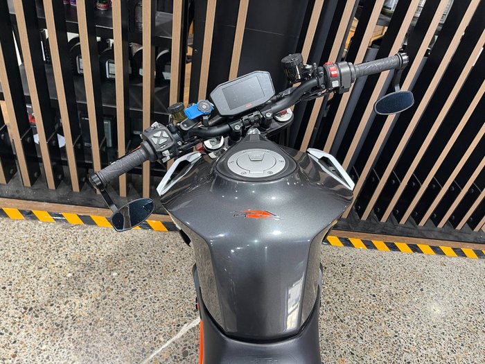 2017 Ktm 1290 SUPER DUKE R White/Grey