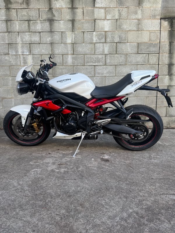 2017 Triumph STREET TRIPLE White