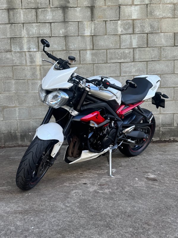 2017 Triumph STREET TRIPLE White