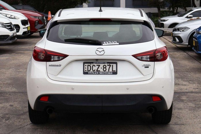 2016 Mazda 3 SP25