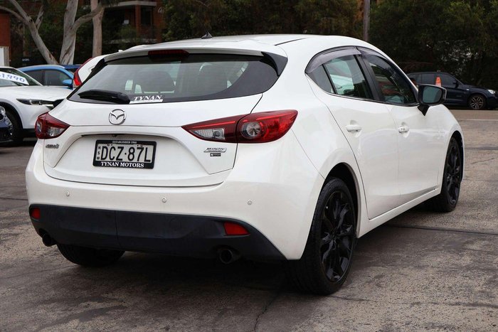 2016 Mazda 3 SP25