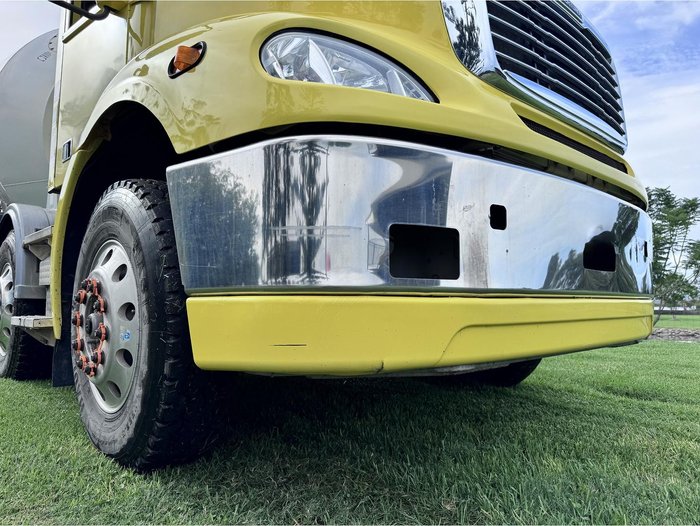 2019 Freightliner Cl112