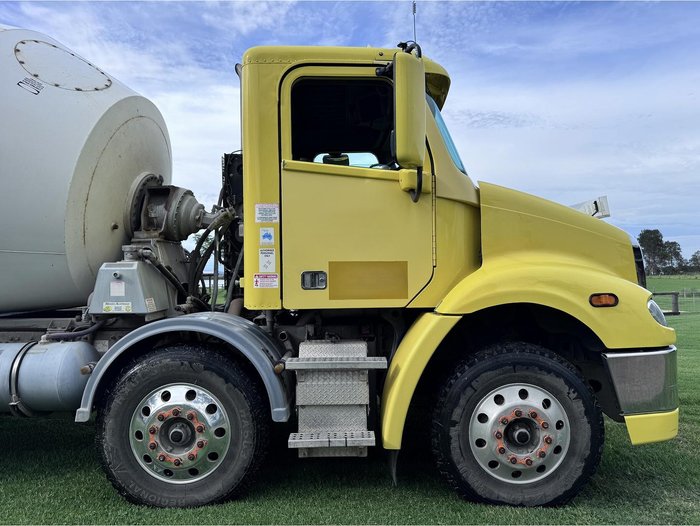 2019 Freightliner Cl112