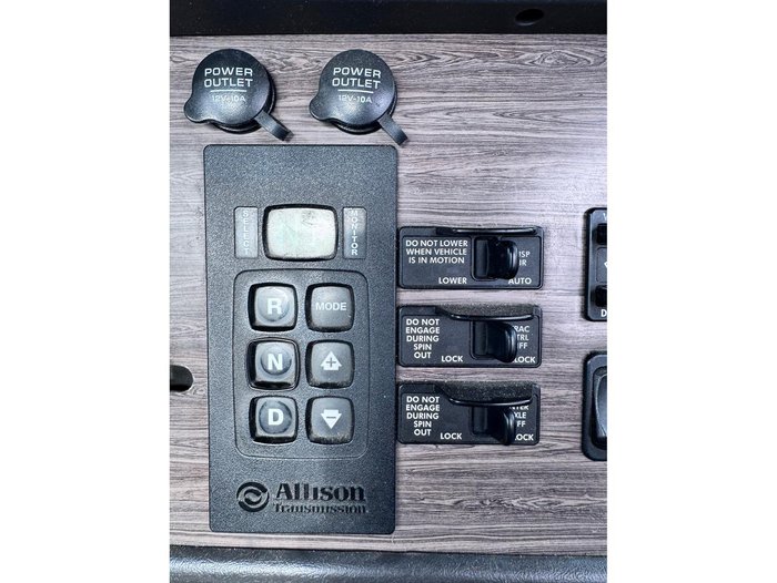 2019 Freightliner Cl112