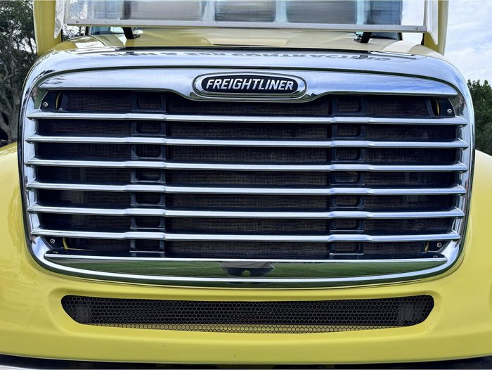 2019 Freightliner Cl112