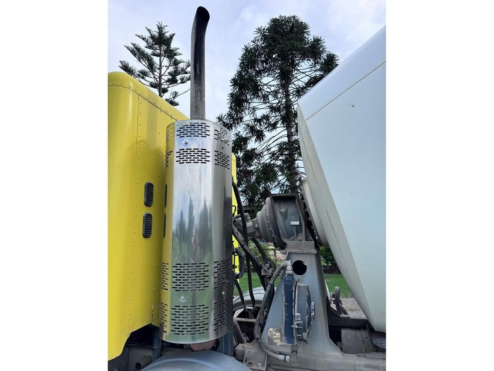 2019 Freightliner Cl112