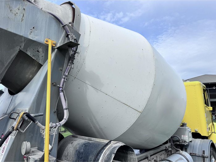 2019 Freightliner Cl112