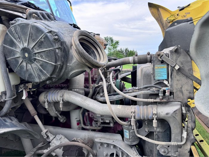 2019 Freightliner Cl112