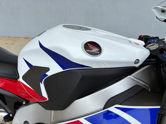 2013 Honda CBR1000RR (FIREBLADE) White