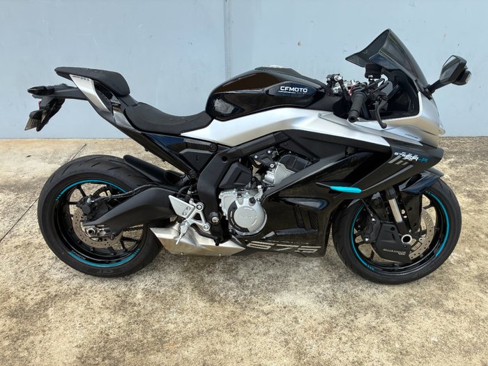 2025 CFMOTO 2025 CF Moto 650CC 675SR-R ABS Silver