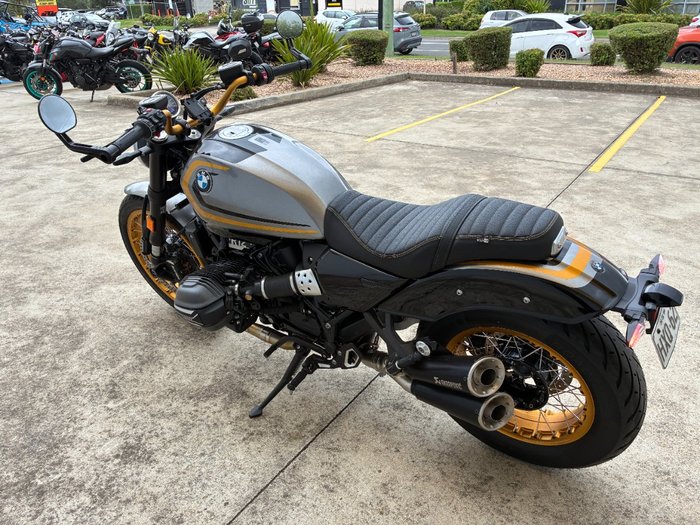 2025 BMW Motorrad R 12 Silver