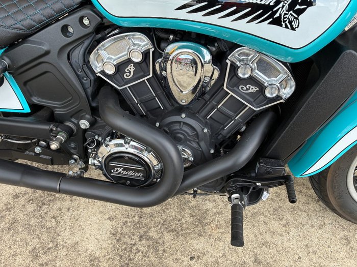 2020 Indian SCOUT ARIZONA TURQUOISE/PEARL WHITE