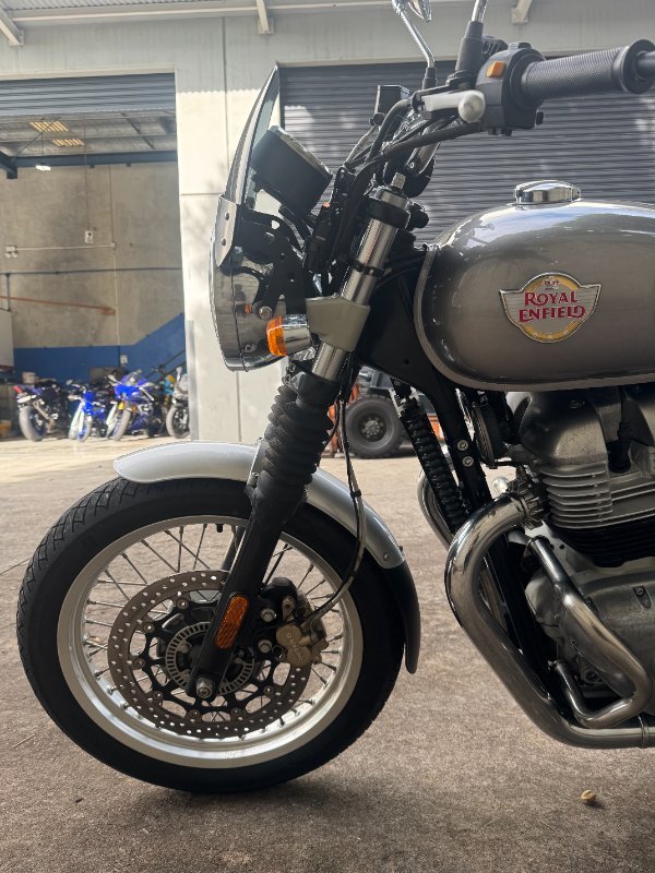 2021 ROYAL ENFIELD (SEE ALSO ENFIEL INTERCEPTOR 650 CUSTOM Silver
