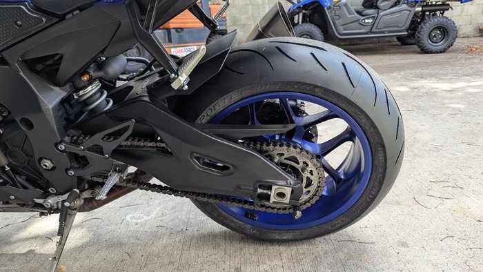 2019 Yamaha YZF-R1